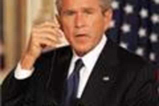 Джордж Буш проголосовал досрочно за Джона Маккейна