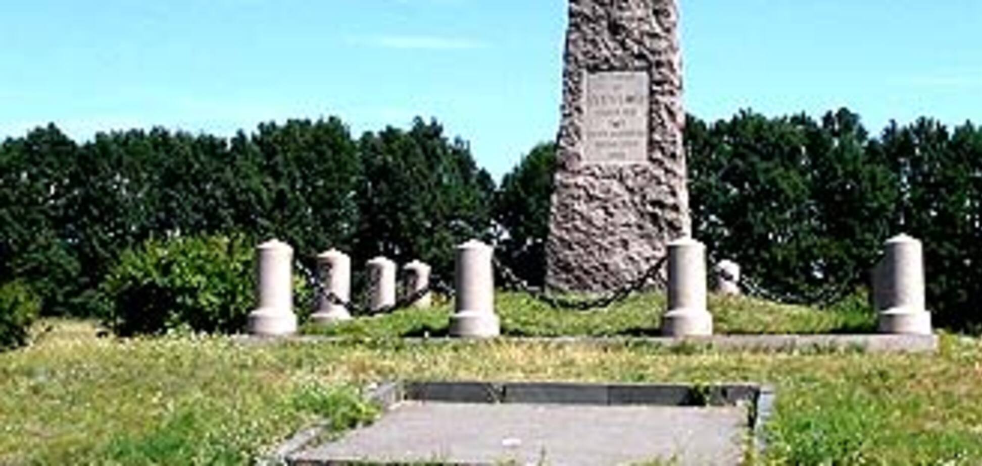 На дорогу до пам'ятника Мазепі витратять 12 мільйонів