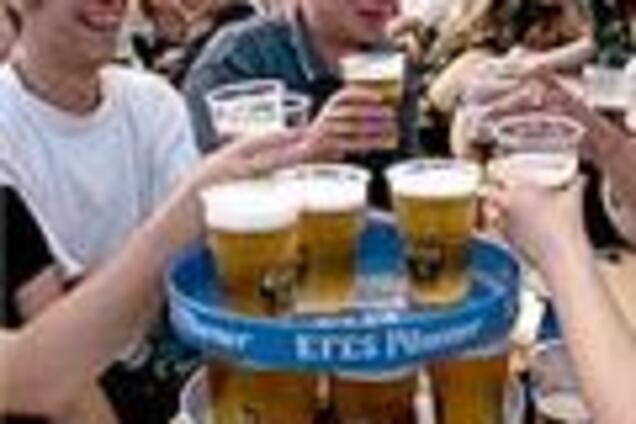 Британцы отказываются от пива из-за кризиса