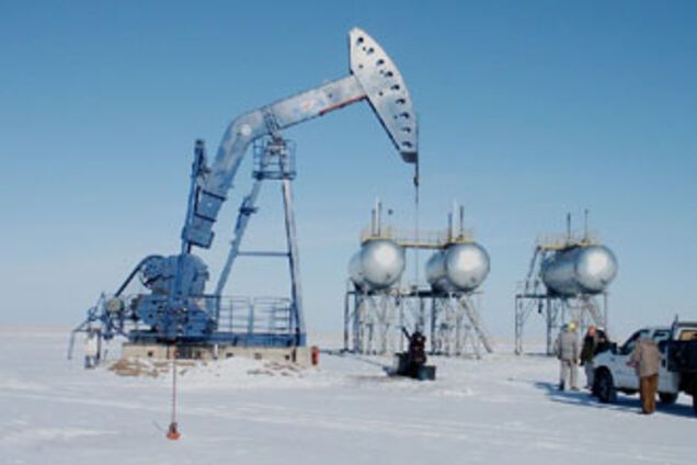 Цена на нефть плавно поползла вверх