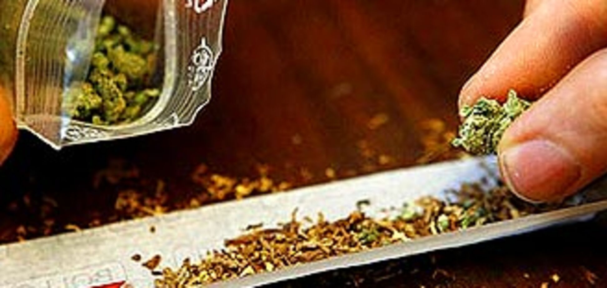 На Львовщине школьники обкурились до реанимации