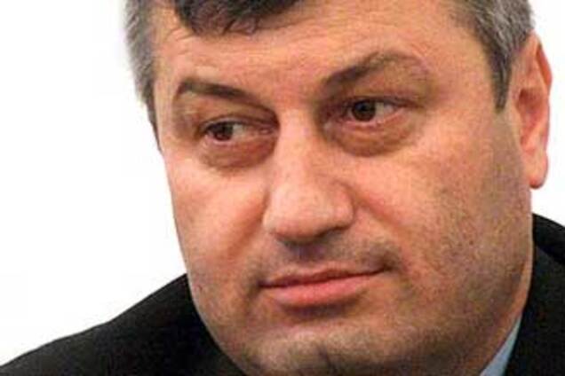 Кокойты обвинил Грузию в организации взрыва в Цхинвали