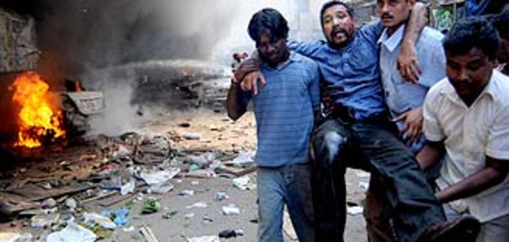 Серія вибухів в Індії забрала життя 76 людей