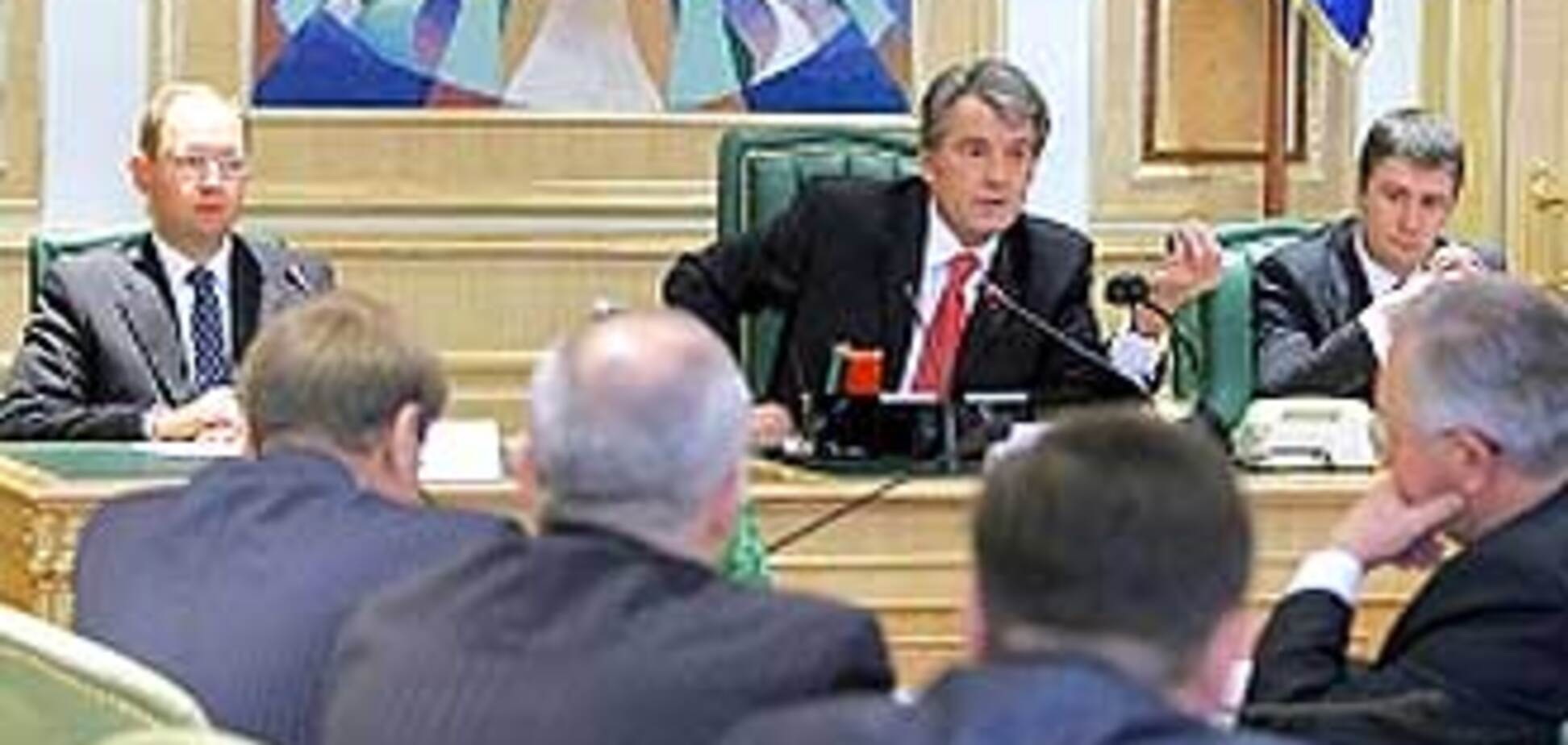 Ющенко выгнал Жванию из-за 'мата'