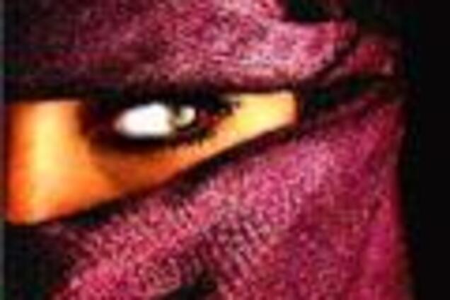 Десятки женщин избиты в Судане за ношение брюк