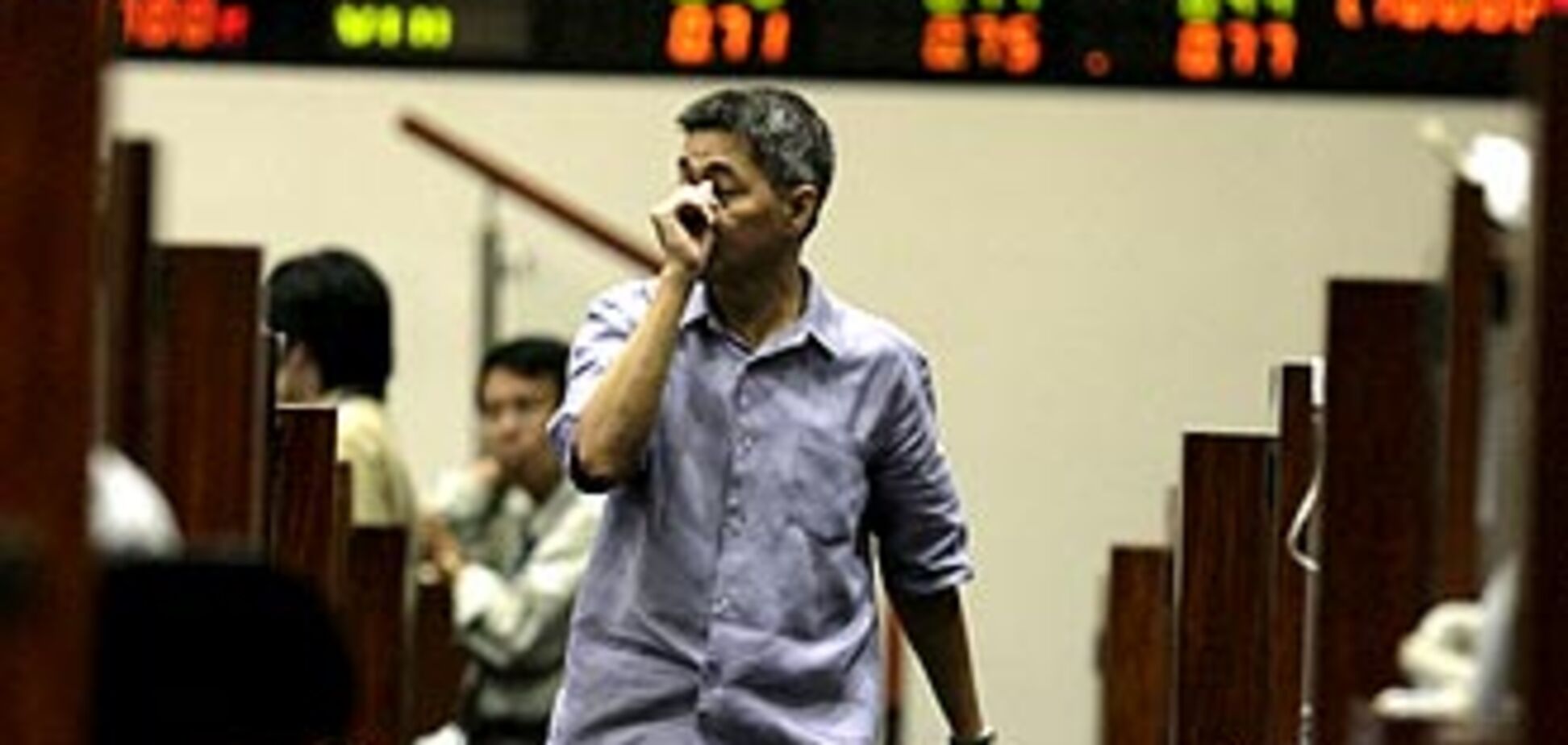 Биржи мира погрузились в депрессию