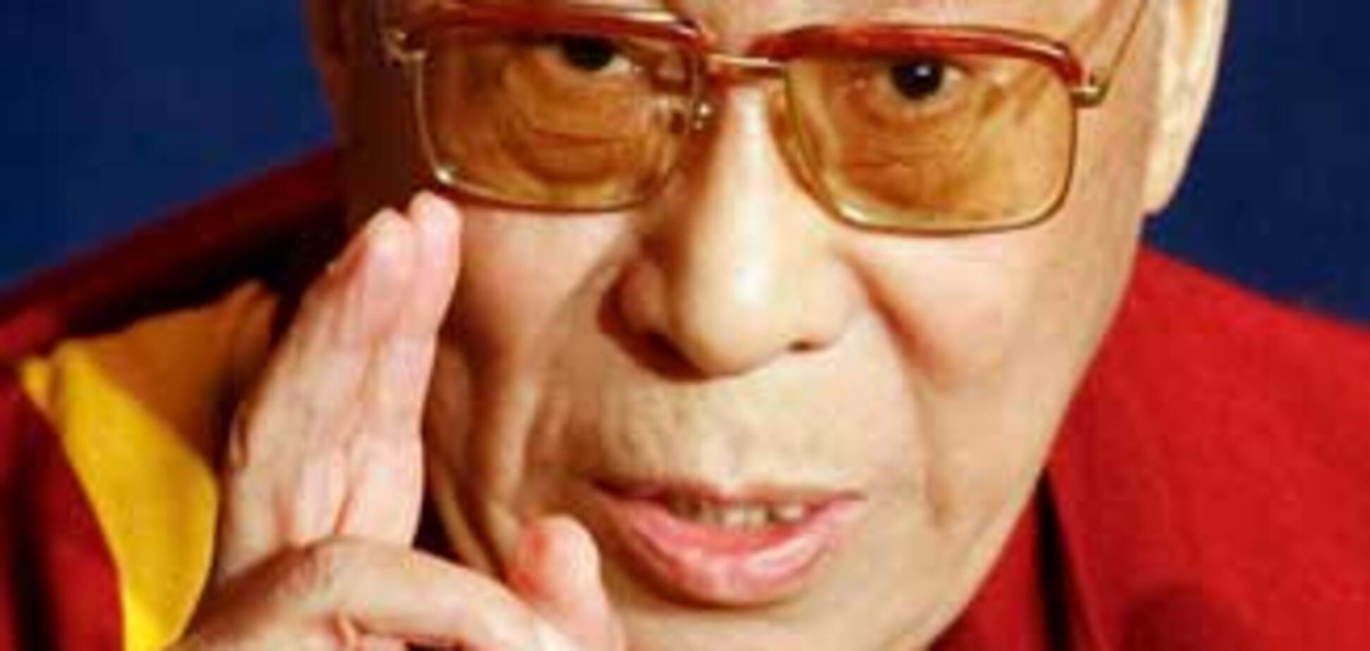 Далай-лама спростував чутки про відставку
