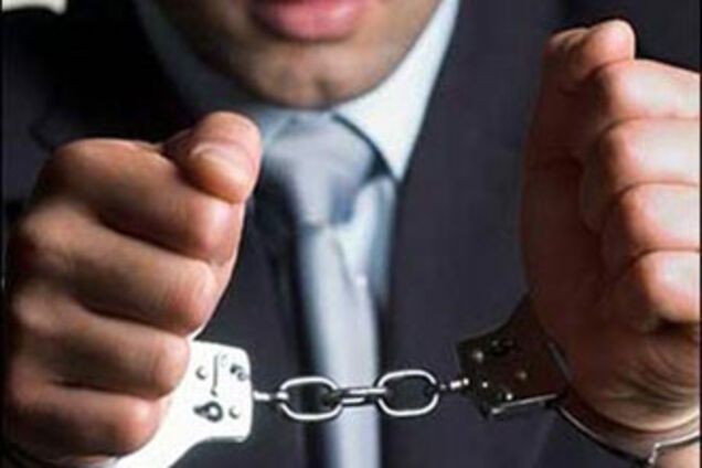 Затримано глава фірми, обікрало прихожан Аделаджі