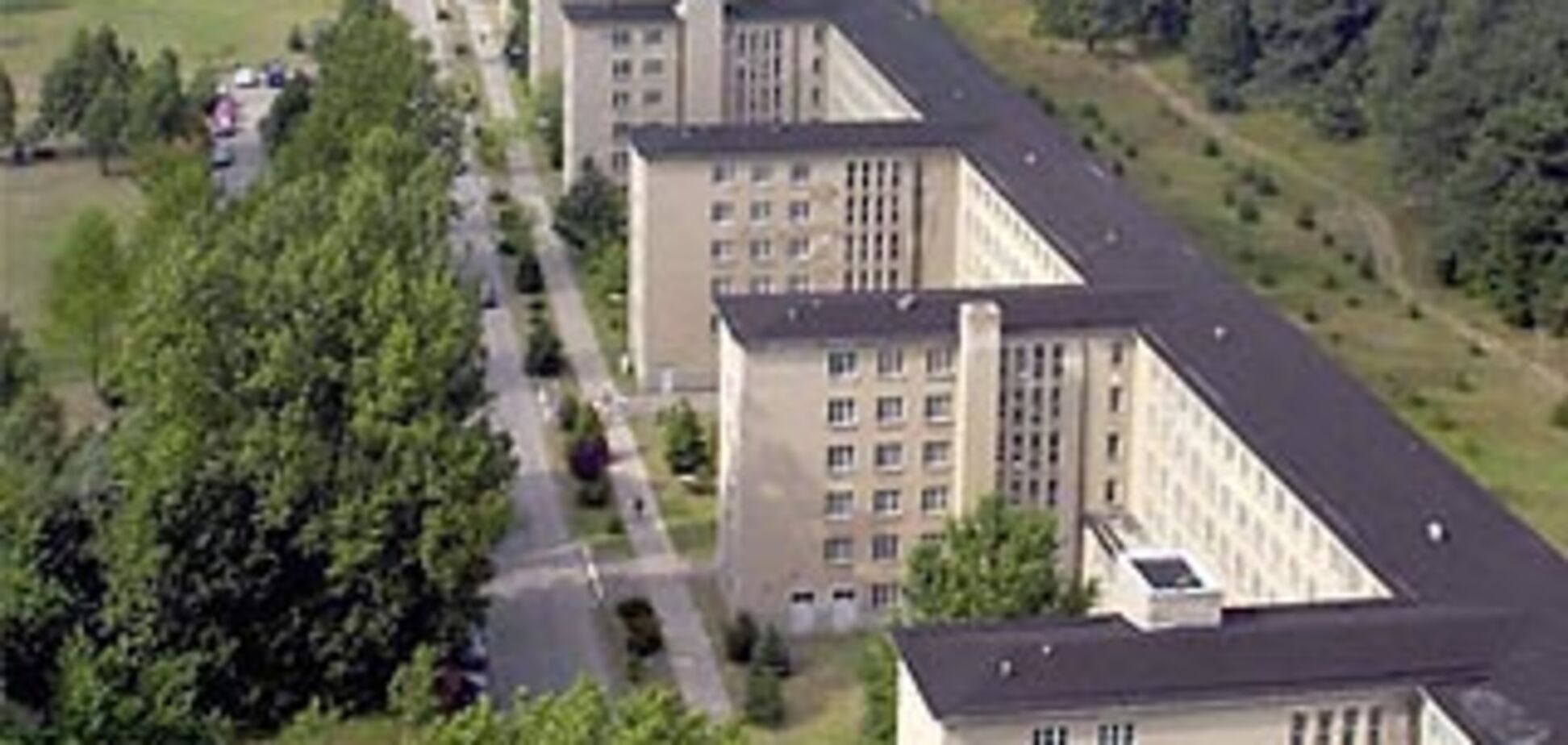 Германия завершает 'дело' Гитлера