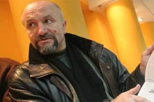 Ющенко отказывается помочь освободителям своего отца