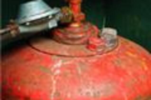 Від вибуху балона постраждали три людини