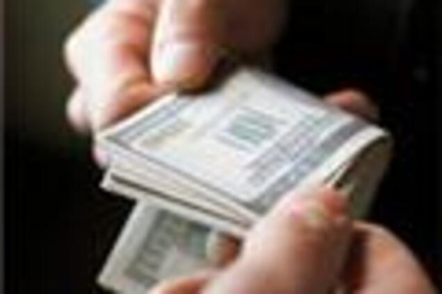 У Закарпатті беруть хабарі і за хабарі