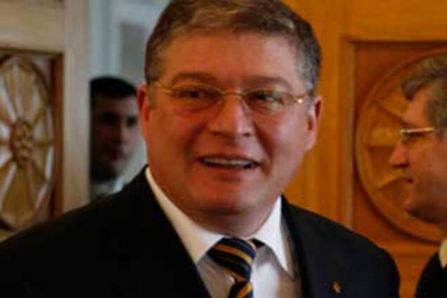 Черновецкий забрал к себе Червоненко