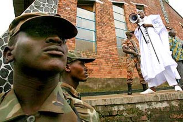 У релігійних зіткненнях в Нігерії загинули 380 осіб