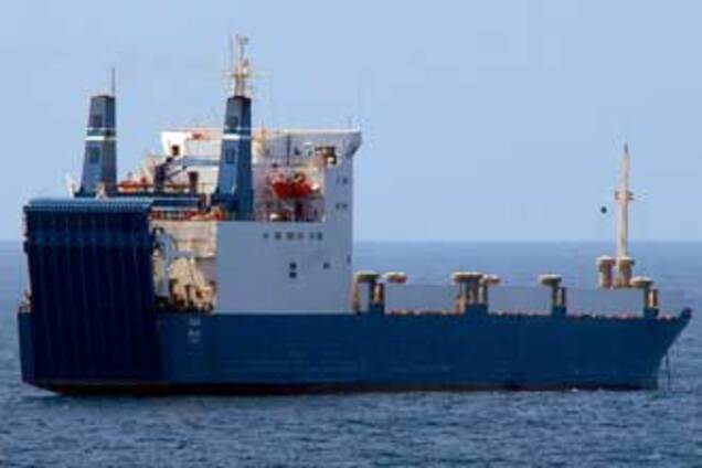 Пірати погодилися звільнити 'Фаїну'