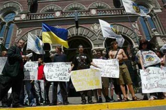 Страну готовят к национальной забастовке