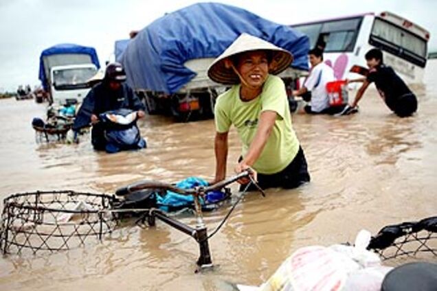 Близько 70 людей загинули від повені у В'єтнамі