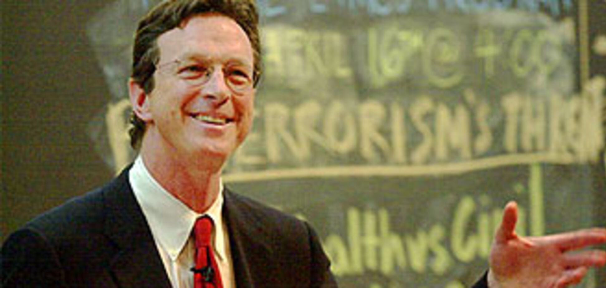 Умер автор «Парка юрского периода»