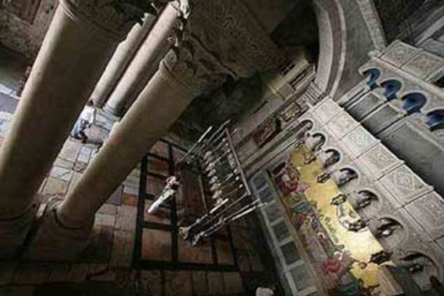 В Храме Гроба Господня подрались монахи