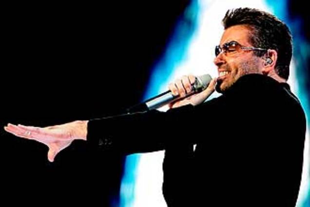 Джордж Майкл подарує фанатам різдвяну пісню