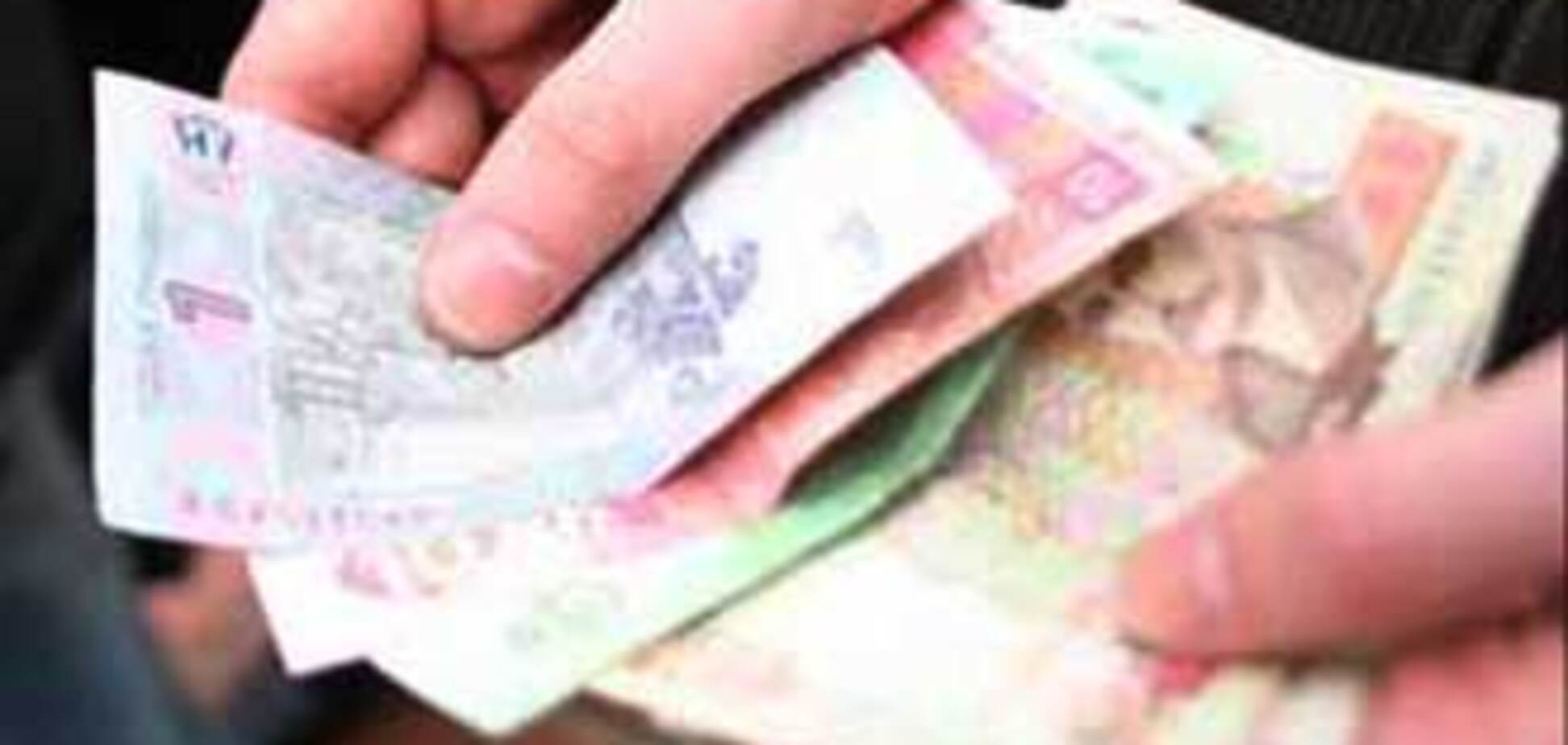 Украинцам подняли минимальную зарплату