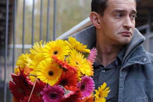 Хабенский не может похоронить жену