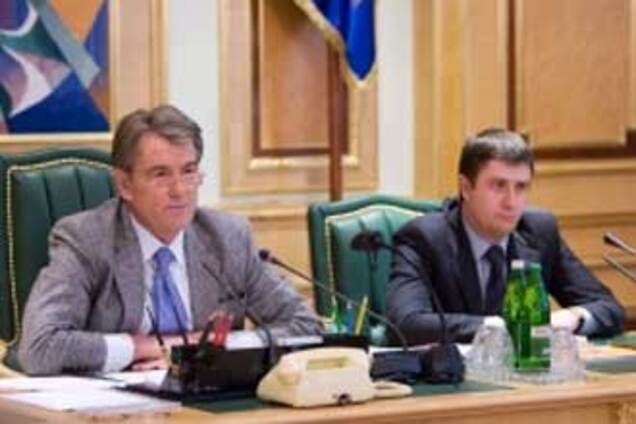 Президент сдался 'шестерке Тимошенко'