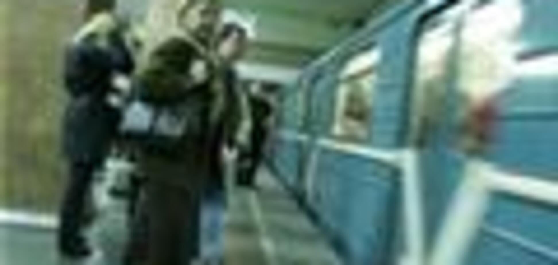 Коротке замикання зупинило метро в Києві 