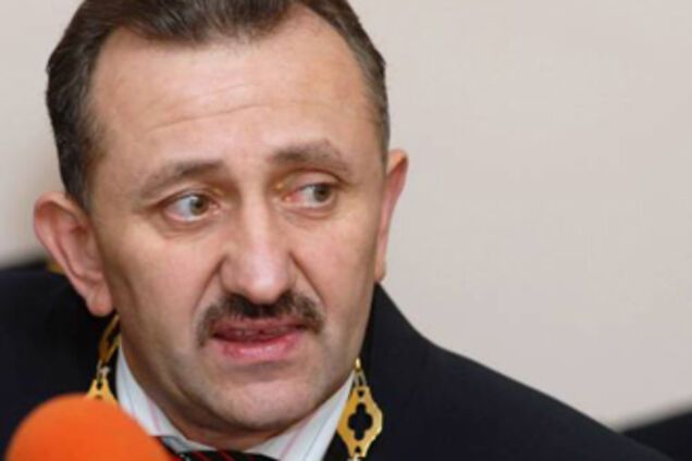 Судья-миллионер сбежал от правосудия