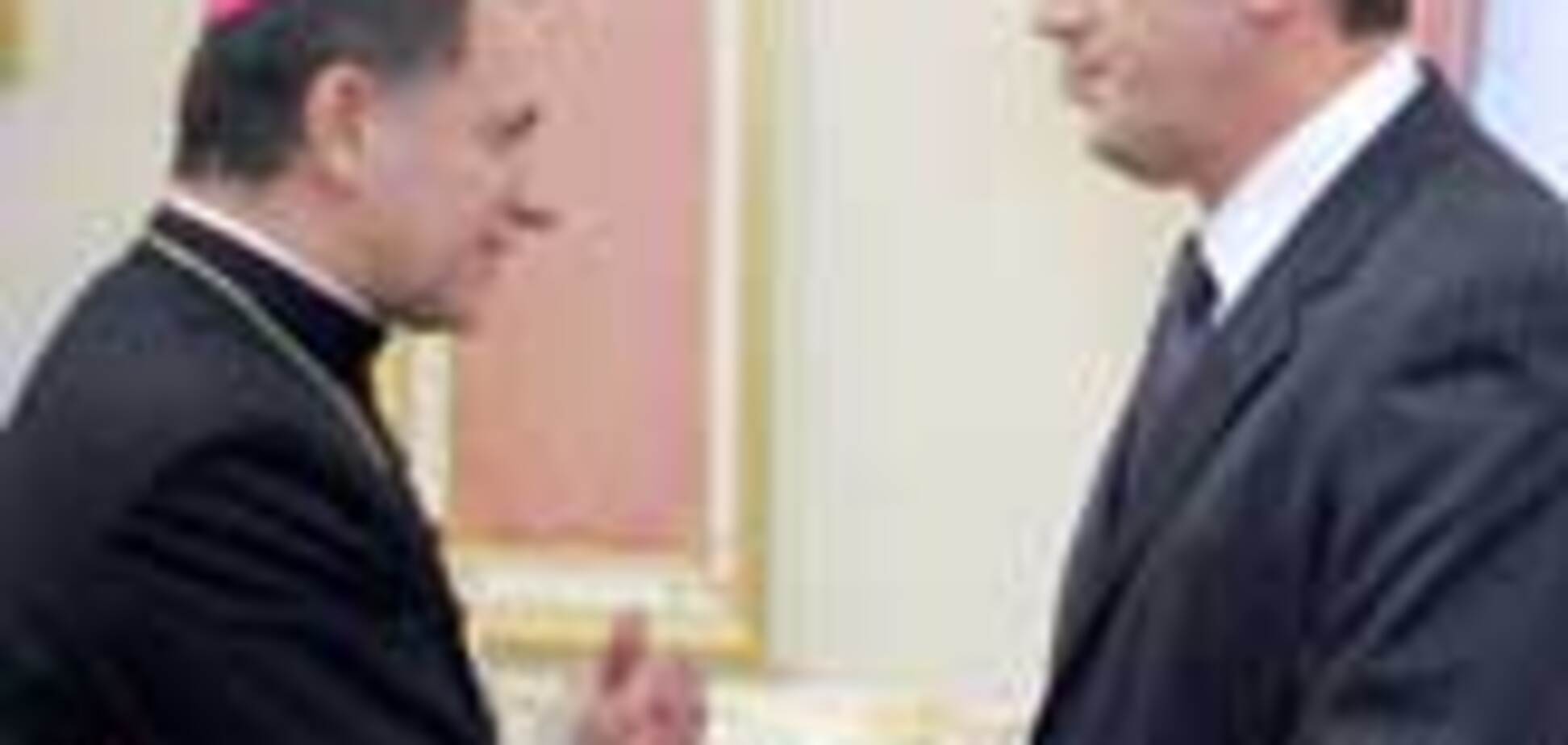 Ющенко получил приглашение в Ватикан