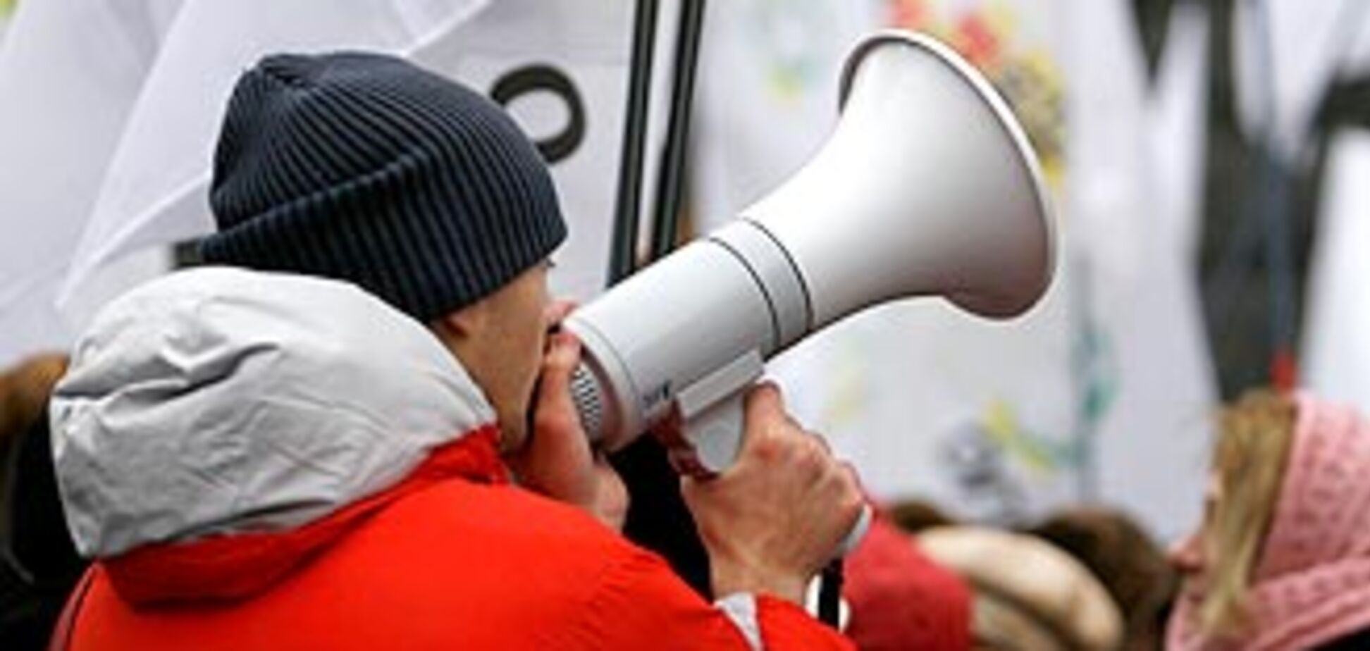 За право на протест посадят на 12 лет