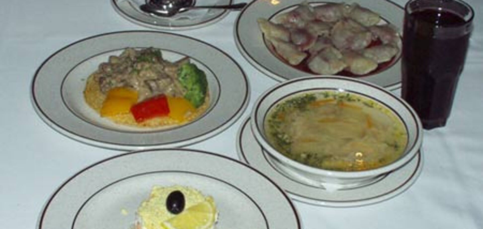 Завтракайте и обедайте в «Перваке»