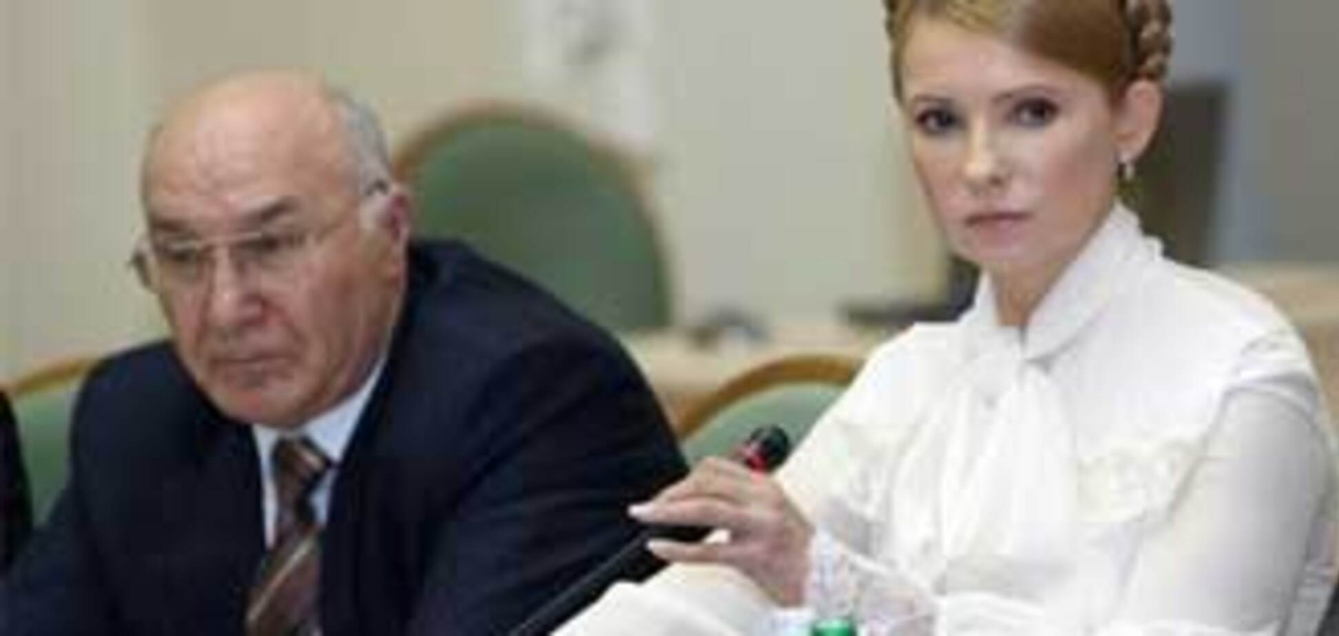 Тимошенко: гривню опустив спекулянт 'Надра'