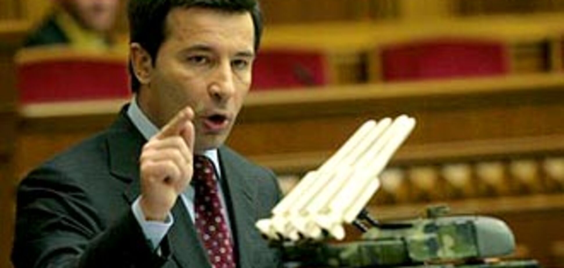 Оружейные следопыты грозят Ющенко импичментом