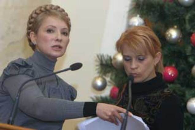 Тимошенко назвала виновных в обвале гривни