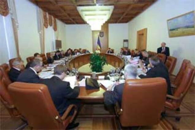 Кабмин меняет налоги на взнос
