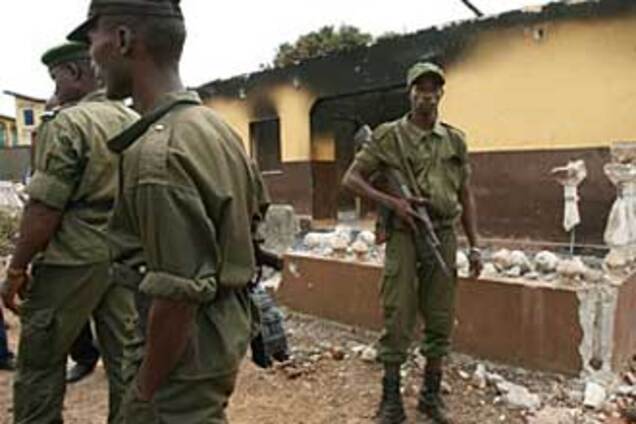 Смерть президента Гвінеї привела до військового перевороту