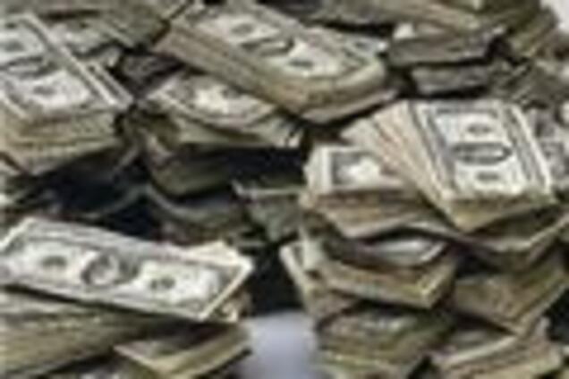 Торги по доллару открылись снижением котировок