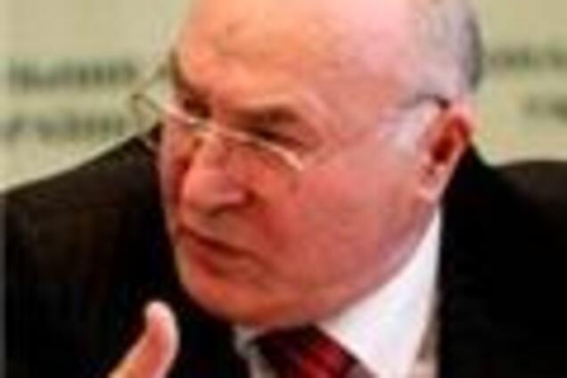 Стельмах обещает держать гривню