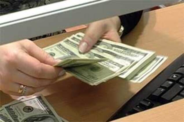 Пинзеник требует для банкиров права на риск