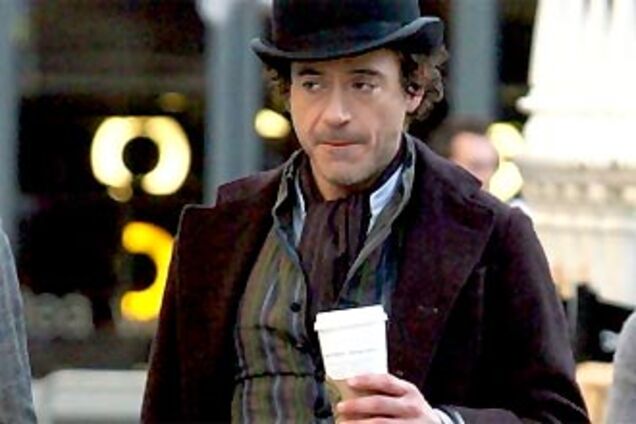 Шерлока Холмса представлять професору Моріарті