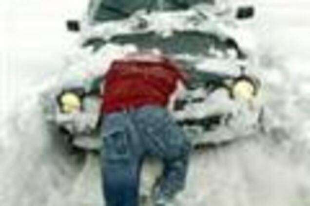 Китайцев засыпало снегом