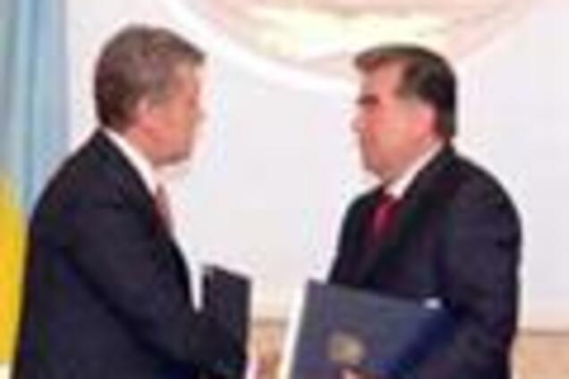 Україна і Таджикистан мають намір розвивати відносини