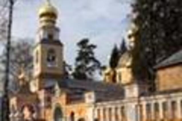 Священний Синод обирає місцеблюстителя