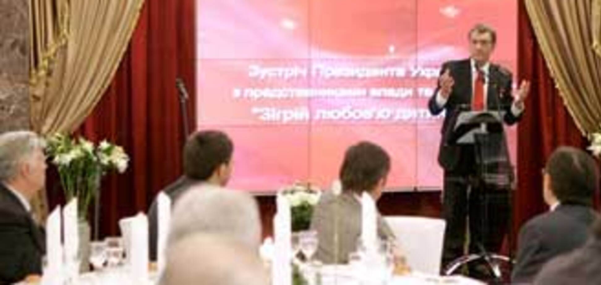 Сироты останутся несогретыми любовью олигархов