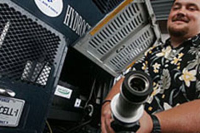 Цены на бензин выросли в 8 раз