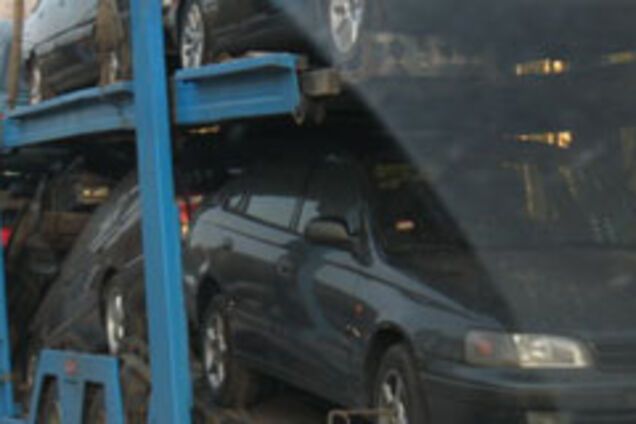 Воровать миллионы помогли автокредиты на бомжей