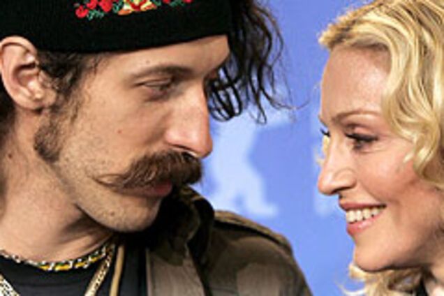 Мадонна презентовала фильм об украинском эмигранте