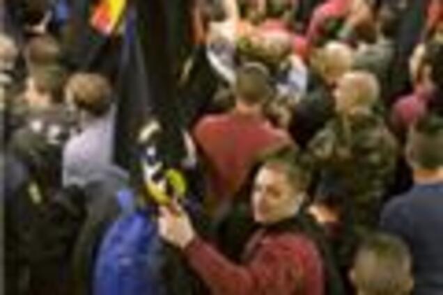 Косовские сербы протестуют против независимости