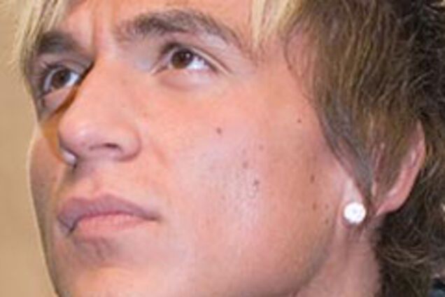 Влад Топалов лишился слуха!!!